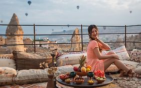 Lunar Cappadocia Hotel